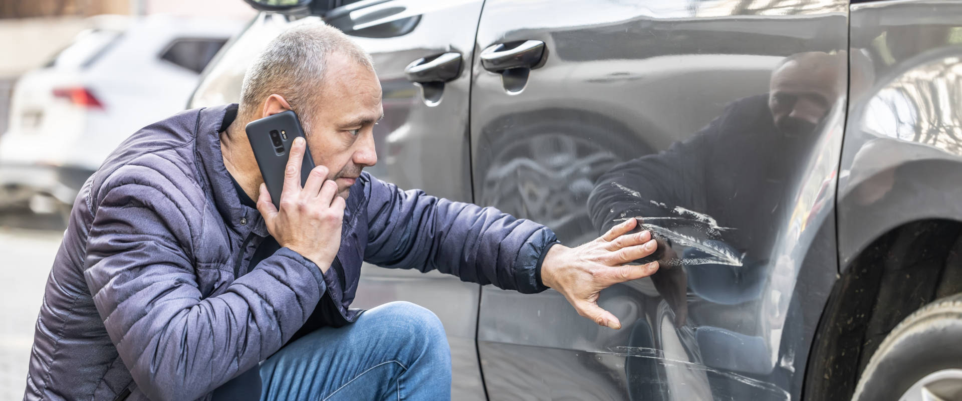Customer calling 5 corners Isuzu Truck after accident